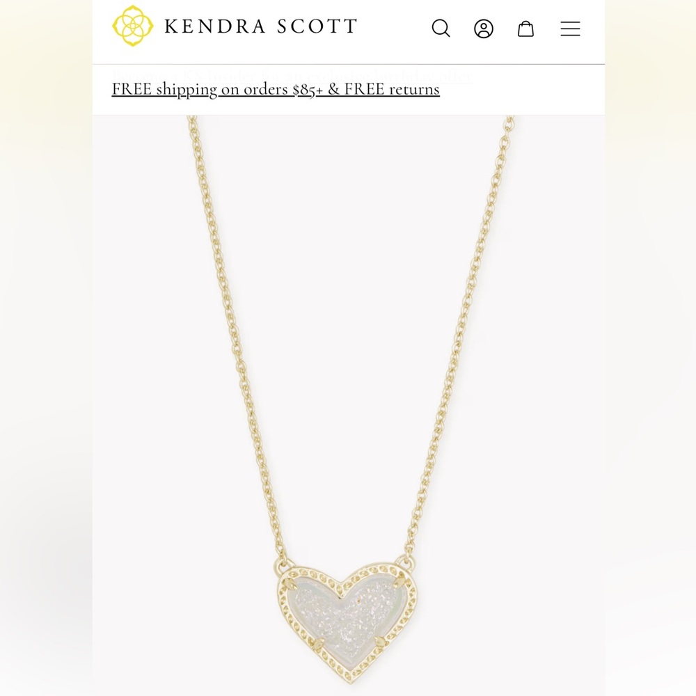Ari Heart Gold Pendant Necklace in Iridescent Drusy